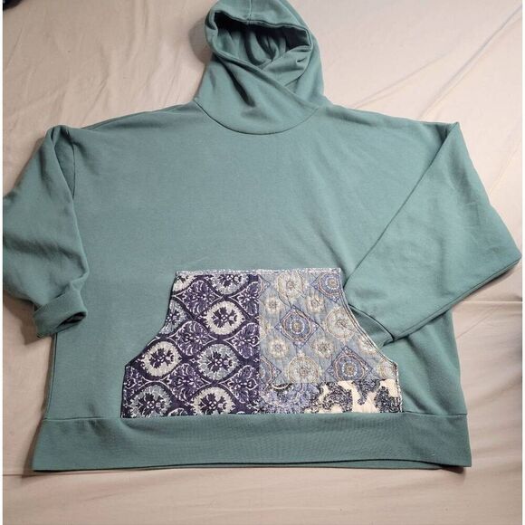 Reworked upcycled repurposed quilted hoodie plus size 1x 18-20 Women's ooak - Picture 1 of 6